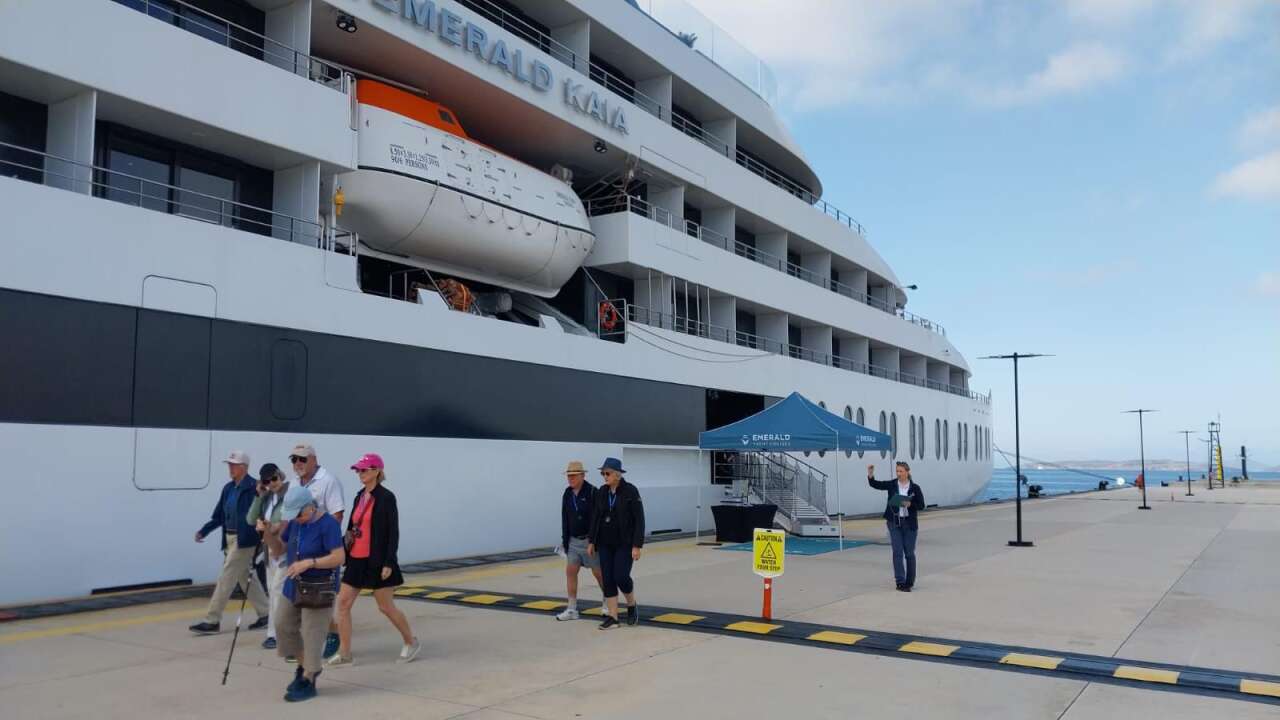 Bodrum’da Kruvaziyer Hareketliliği Zirvede: İlk Seferde İngiliz Yolcular, Amerikalılar Lüks Gemiyle Geldi 1